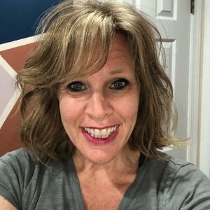 Meet your Posher, Carmela